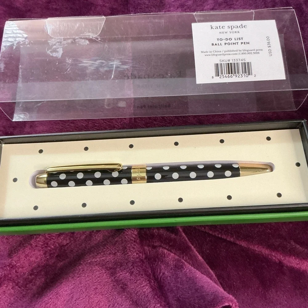 Kate Spade Black and Gold Polka Dot Pen